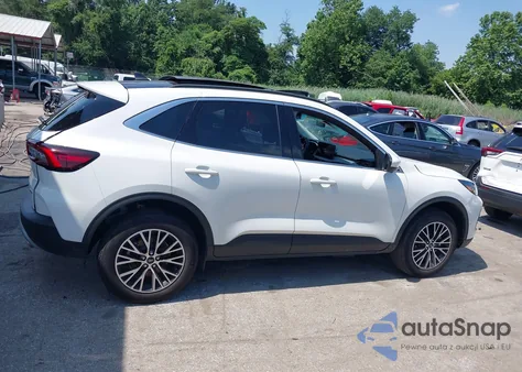 2024 Ford Escape from USA, damaged, VIN 1FMCU0E15RUB54255